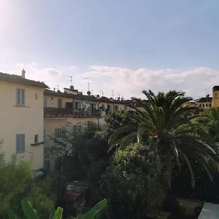 In San Frediano 4*